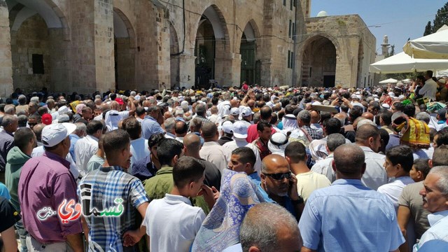 فيديو- القدس: 350 الف مصل أدوا الجمعة الثاني من رمضان في الاقصى